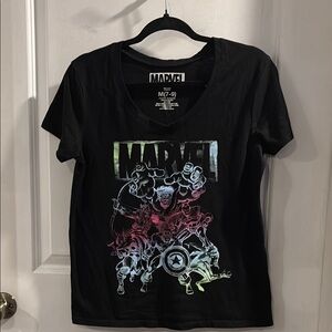 Marvel women’s Black Graphic T-Shirt